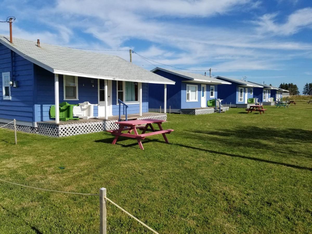 Blue Spruces Cottages Hampton Exterior photo